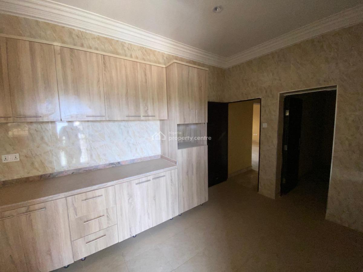 Newly-built Spacious 3 Bedroom Block of Flat, Jabi, Abuja, Flat / Apartment for Rent