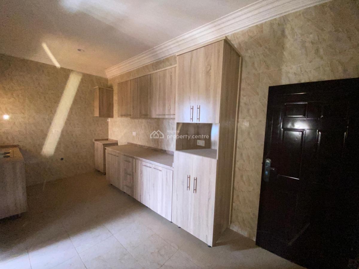 Newly-built Spacious 3 Bedroom Block of Flat, Jabi, Abuja, Flat / Apartment for Rent
