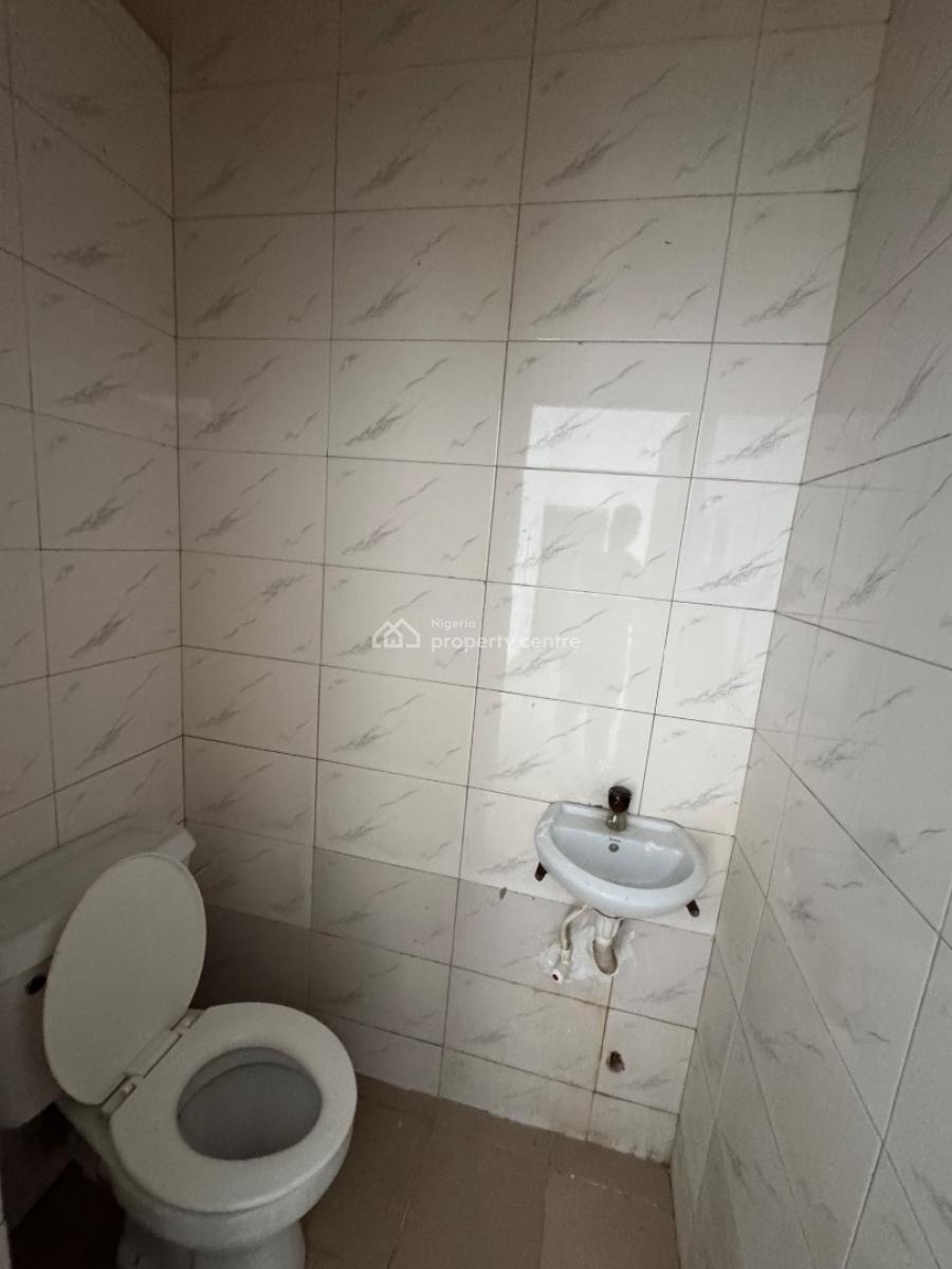 Spacious Miniflat, Osapa, Lekki, Lagos, Mini Flat (room and Parlour) for Rent