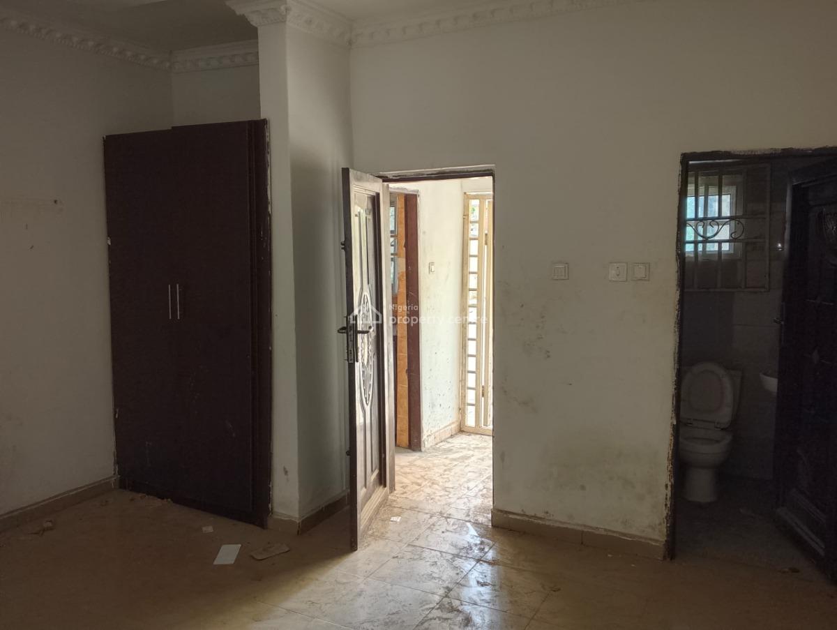 Self Contained, Gaduwa, Abuja, Self Contain (single Rooms) for Rent