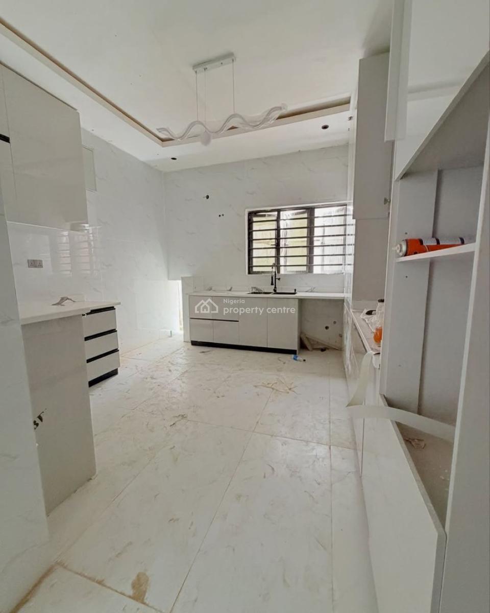 Elegantly Designed 3 Bedroom Apartment + Bq in Secure Estate, Maryland, Lagos, Flat / Apartment for Sale