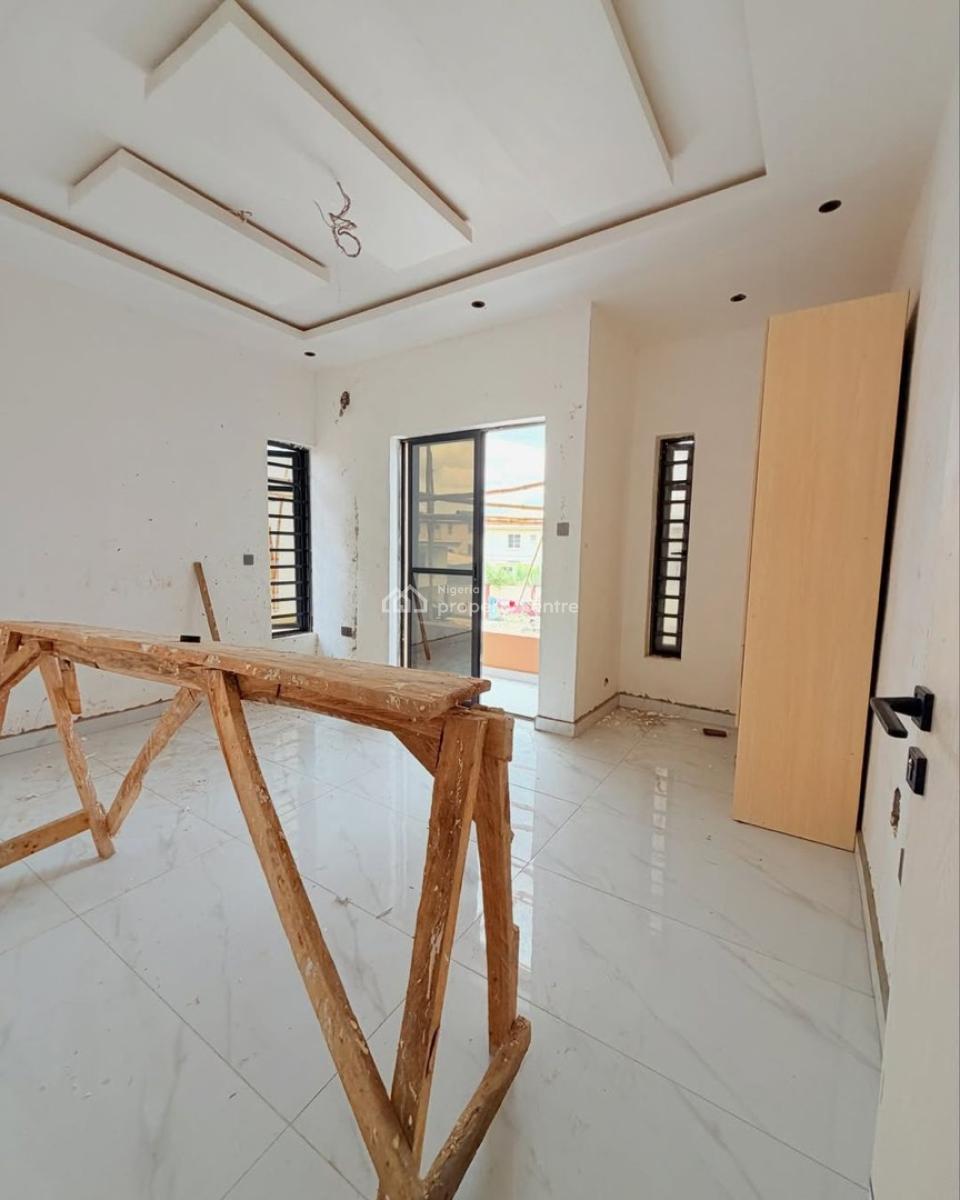 Elegantly Designed 3 Bedroom Apartment + Bq in Secure Estate, Maryland, Lagos, Flat / Apartment for Sale