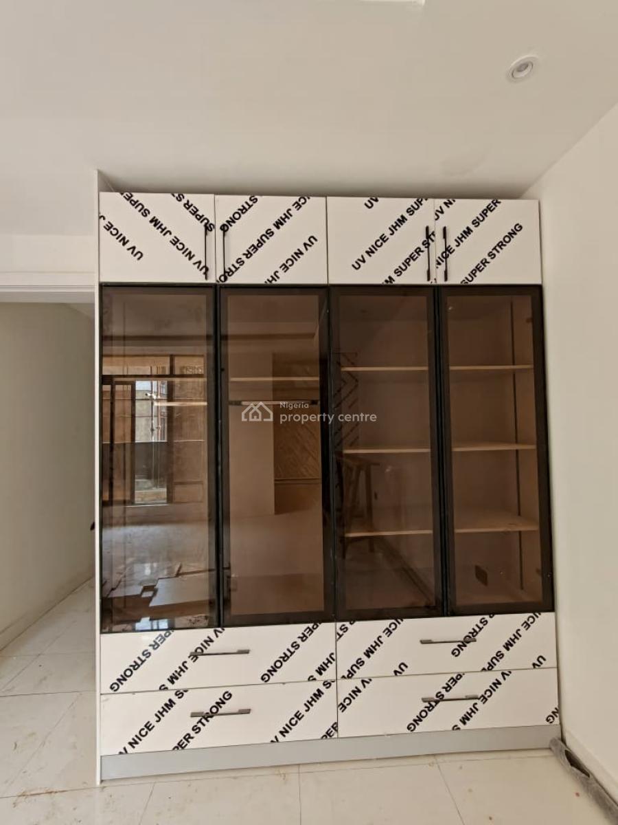 Contemporary 5-bedroom Semi-detached Duplex with Bq., Ikeja Gra, Ikeja, Lagos, Semi-detached Duplex for Sale