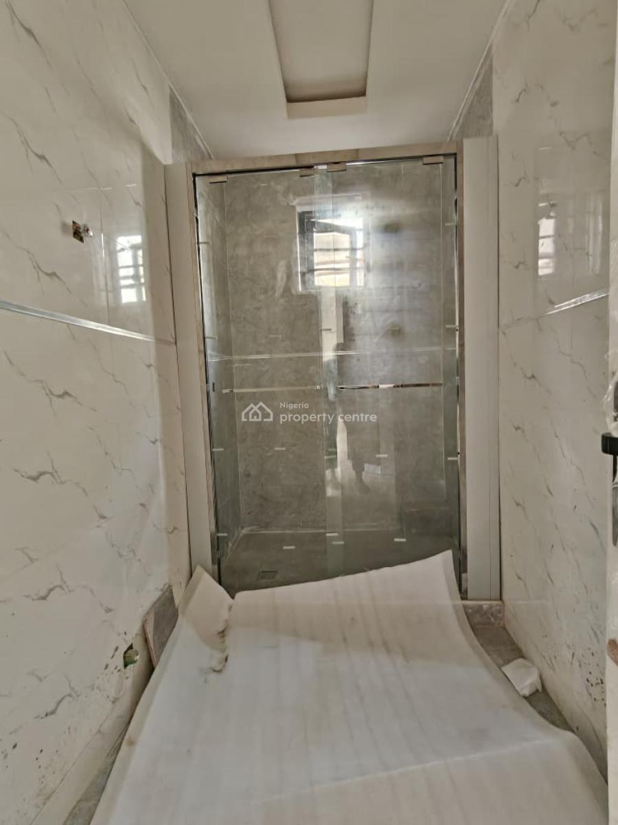 Contemporary 5-bedroom Semi-detached Duplex with Bq., Ikeja Gra, Ikeja, Lagos, Semi-detached Duplex for Sale