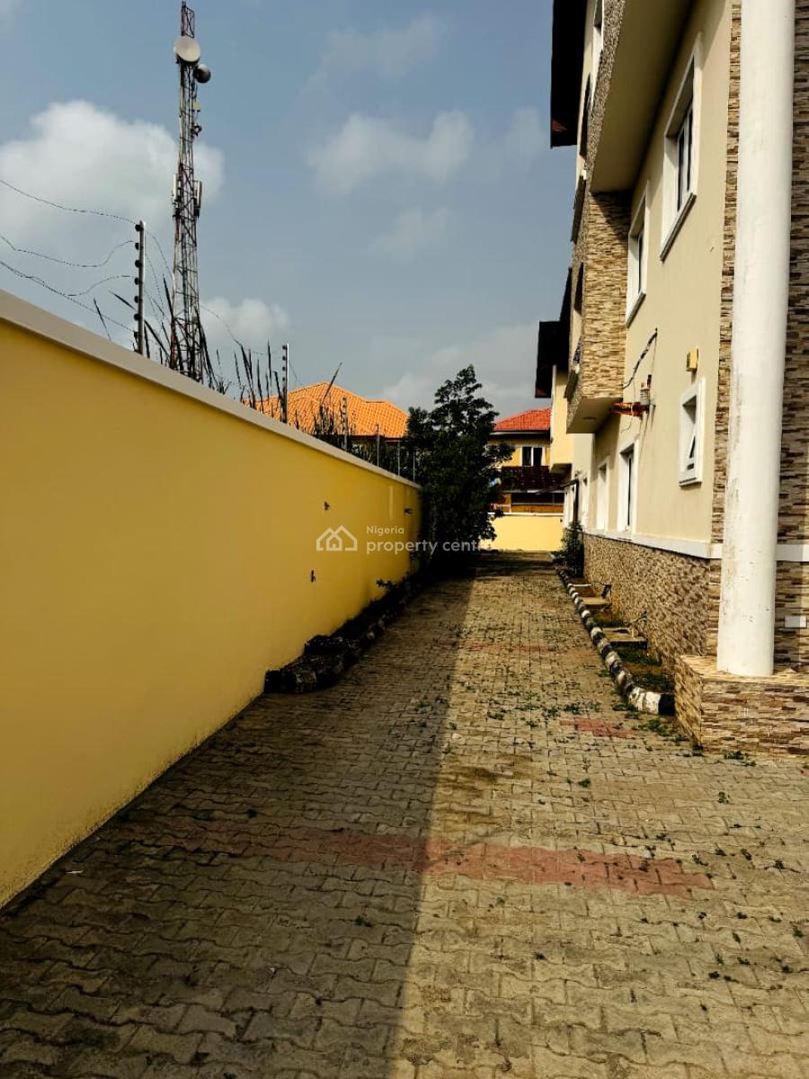 6 Bedroom Semi Detached Duplex with 2bqs in a Secured Environment, Lekki, Lagos, House for Rent