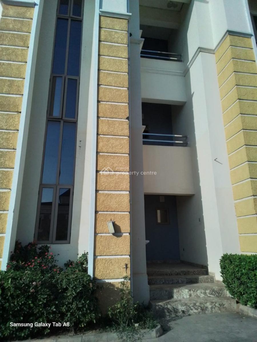 4 Bedroom Terrace with Bq, Guzape District, Abuja, Terraced Duplex for Rent