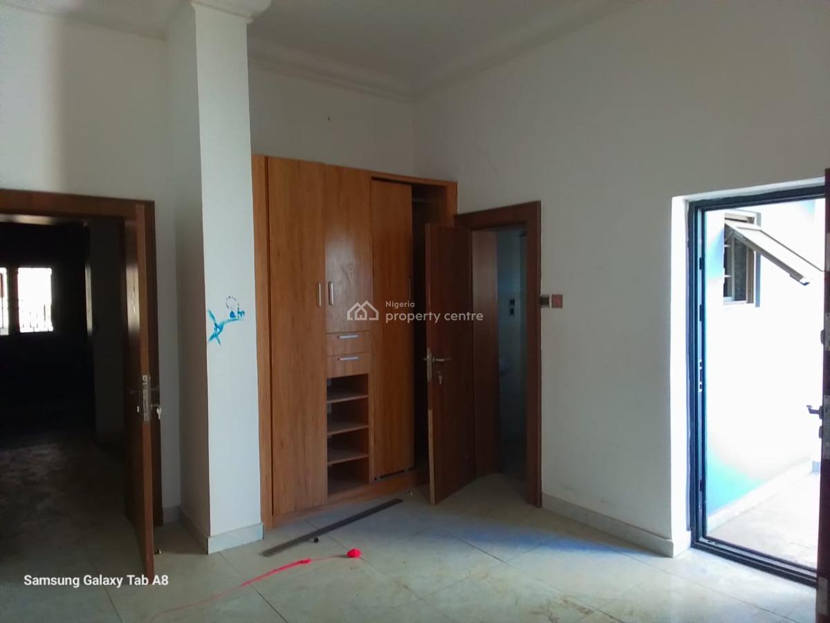 4 Bedroom Terrace with Bq, Guzape District, Abuja, Terraced Duplex for Rent