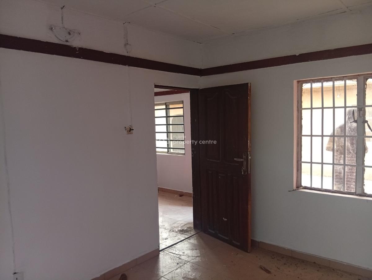 Mini Flat, Along Oke Oyinbo Street,, Bogije, Ibeju Lekki, Lagos, Mini Flat (room and Parlour) for Rent