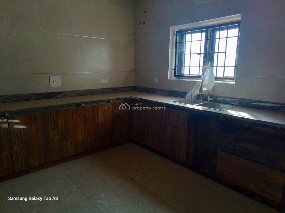 4 Bedroom Terrace Duplex with Bq, Guzape District, Abuja, Terraced Duplex for Rent