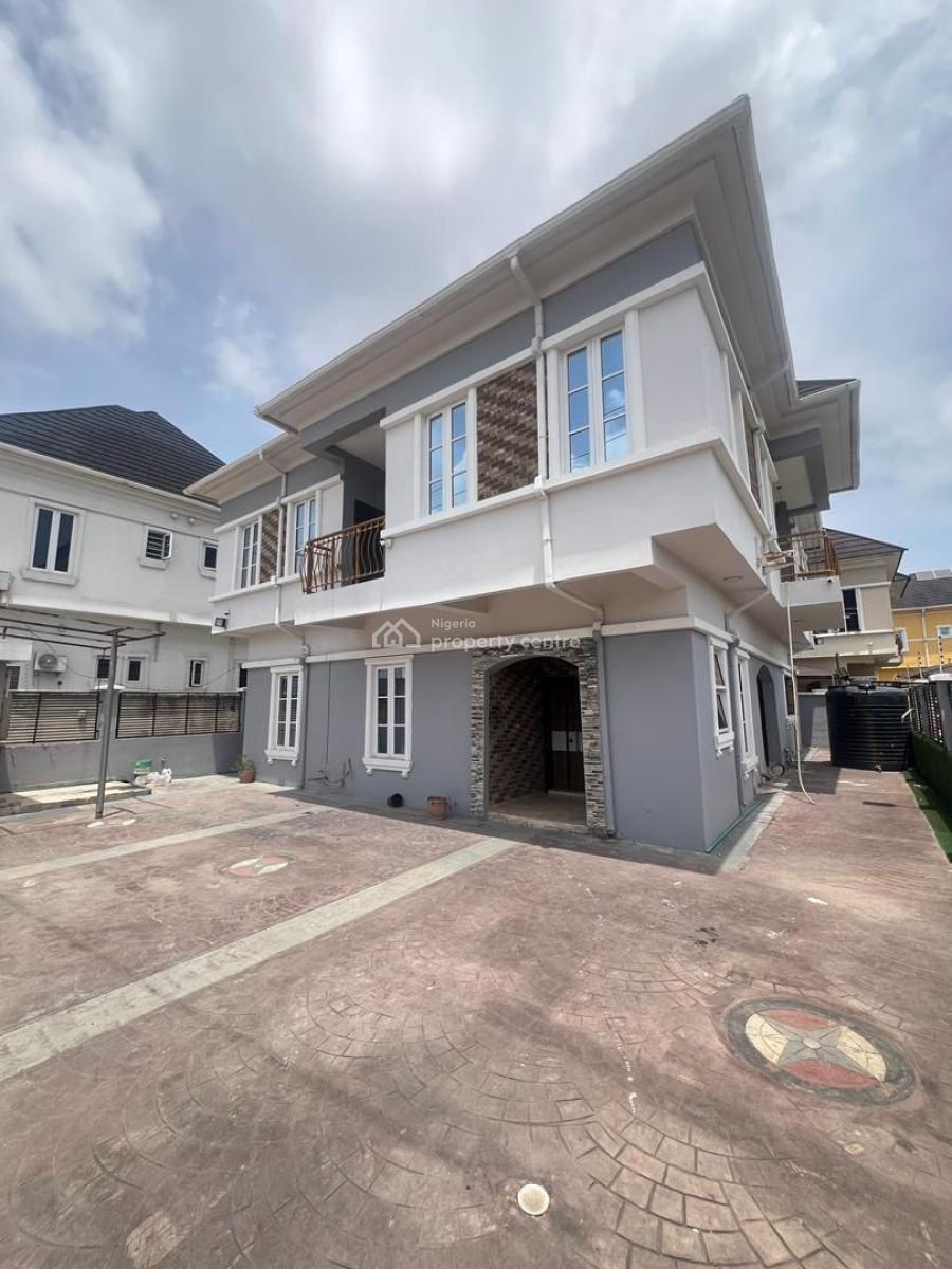 Spacious & Well Maintained 5 Bedroom, Ikota, Lekki, Lagos, Detached Duplex for Rent