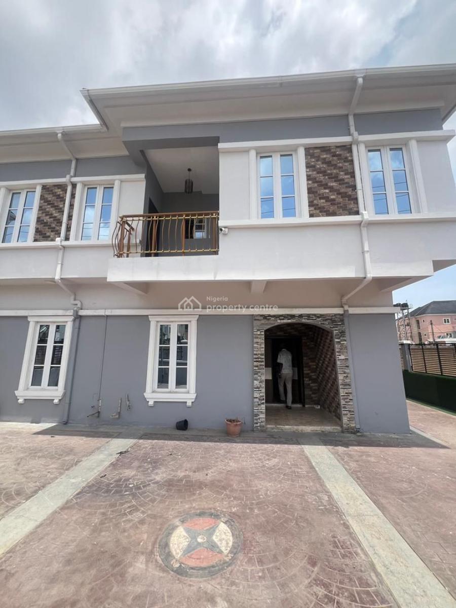 Spacious & Well Maintained 5 Bedroom, Ikota, Lekki, Lagos, Detached Duplex for Rent