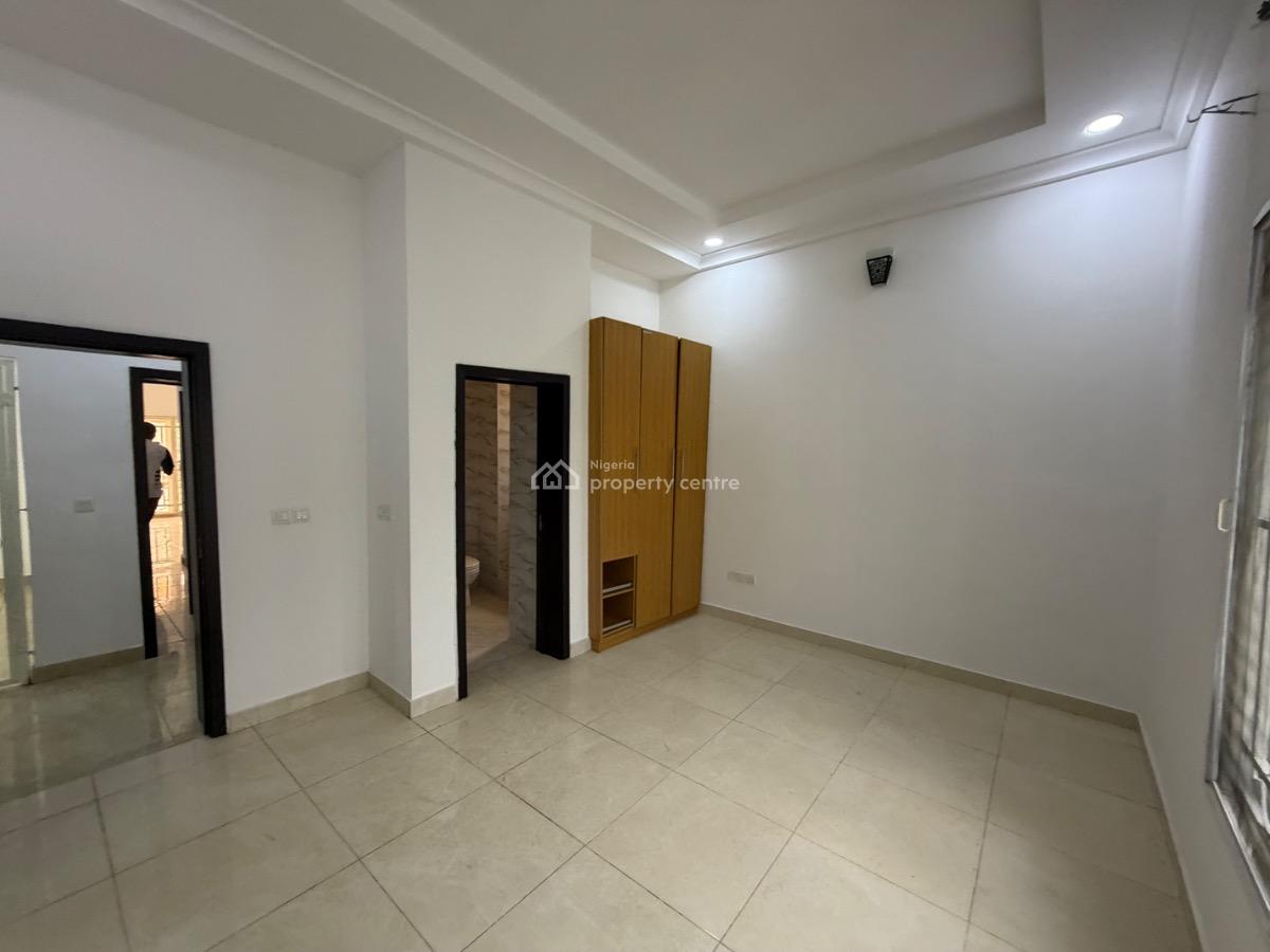 Standard Self Contain, Guzape District, Abuja, Self Contain (single Rooms) for Rent