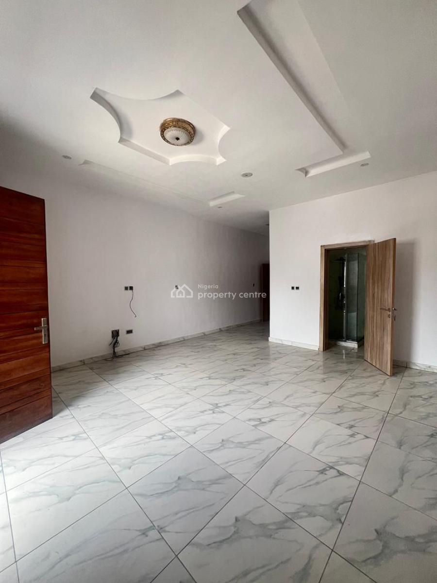 Spacious & Well Maintained 4 Bedroom, Ikota, Lekki, Lagos, Semi-detached Duplex for Rent