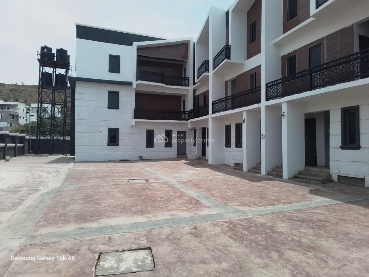 4 Bedroom Terrace Shell with Separate 1 Bedroom Basement, Guzape, Guzape District, Abuja, Terraced Duplex for Sale