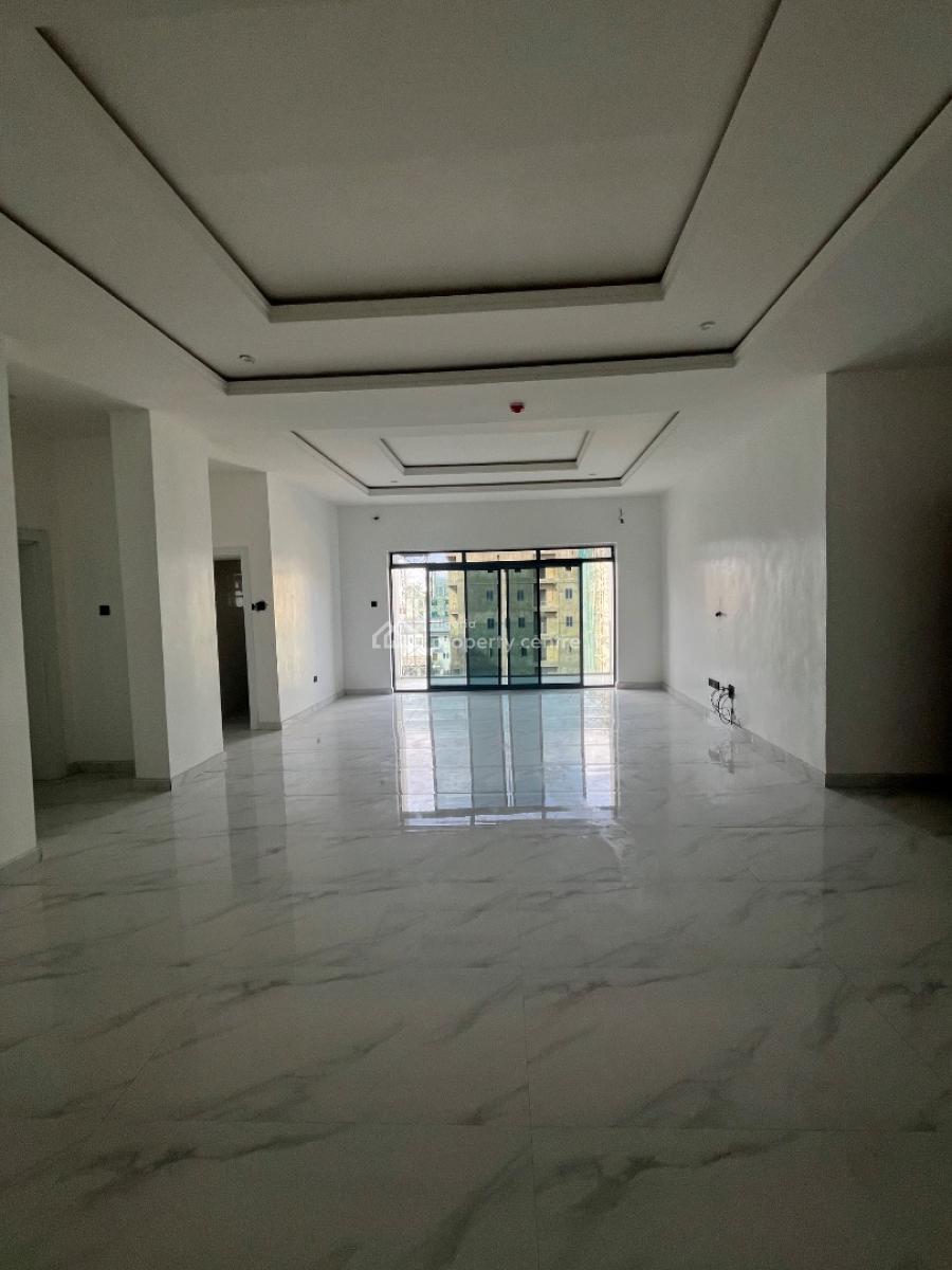 Luxury 3 Bedrooms Apartment, Lekki Phase 1, Lekki, Lagos, Flat / Apartment for Sale
