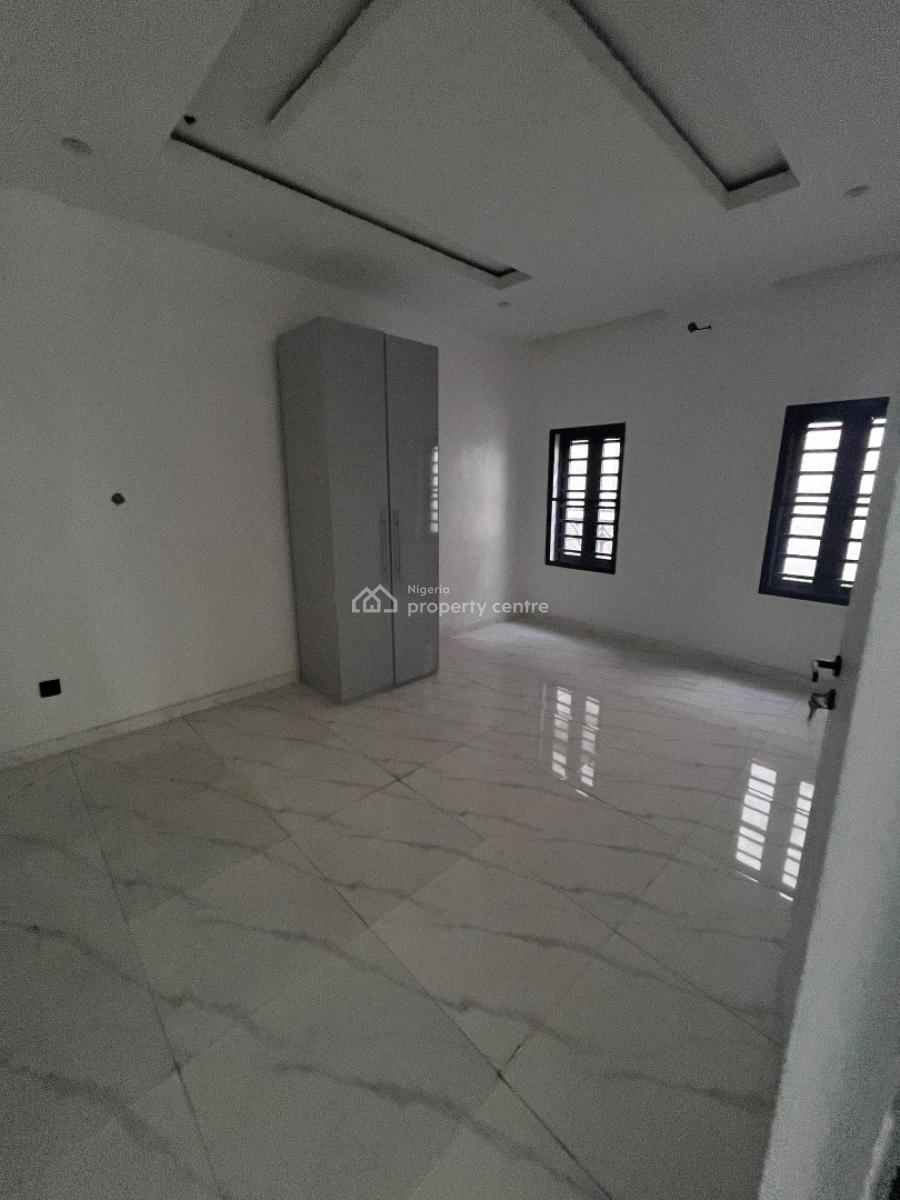 Luxury 3 Bedrooms Apartment, Lekki Phase 1, Lekki, Lagos, Flat / Apartment for Sale