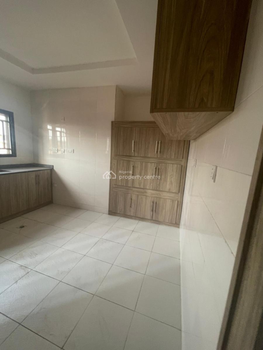 Brand New 3 Bedroom Flat in an Estate, By Berger Clinic, Life Camp, Abuja, Flat / Apartment for Rent