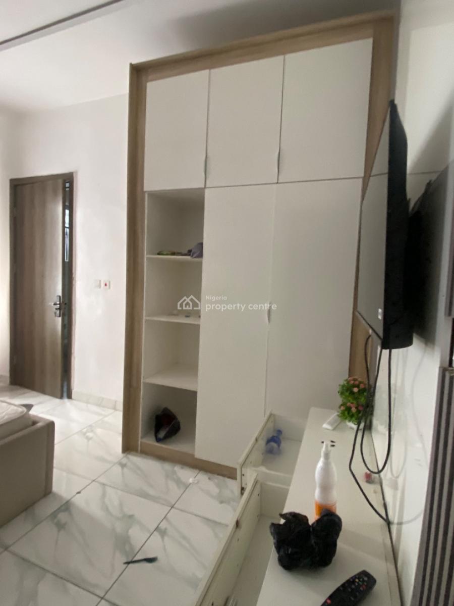 Luxury Sharp Mini Flat, Video Available, Eleganza Lekki , Video Available , Converted Mini Flat, Lekki, Lagos, Mini Flat (room and Parlour) for Rent