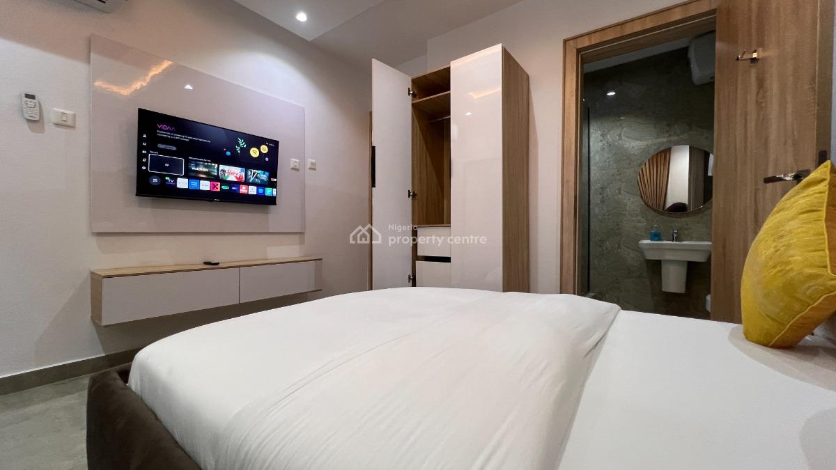 Luxurious 3 Bedroom Apartment Available with Swimming Pool, Alausa, Ikeja, Lagos, House Short Let