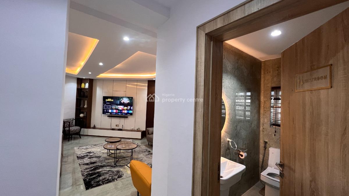 Luxurious 3 Bedroom Apartment Available with Swimming Pool, Alausa, Ikeja, Lagos, House Short Let
