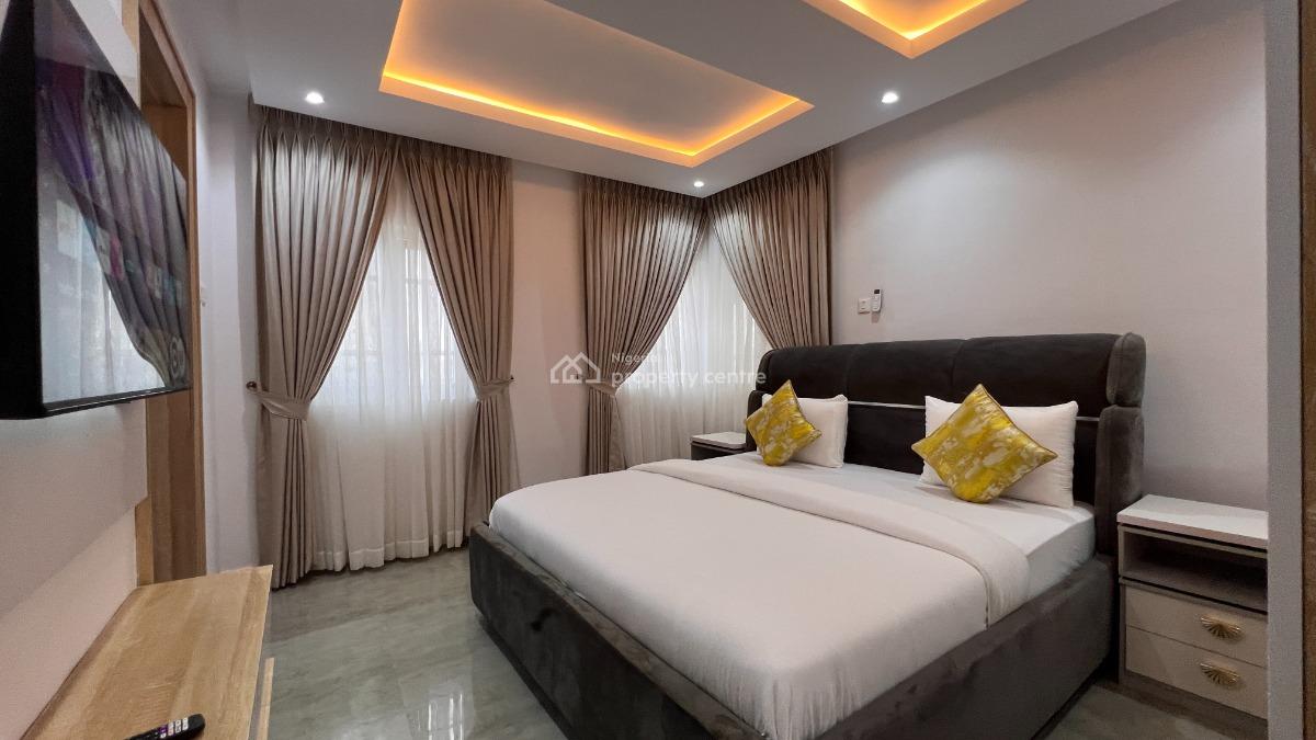 Luxurious 3 Bedroom Apartment Available with Swimming Pool, Alausa, Ikeja, Lagos, House Short Let