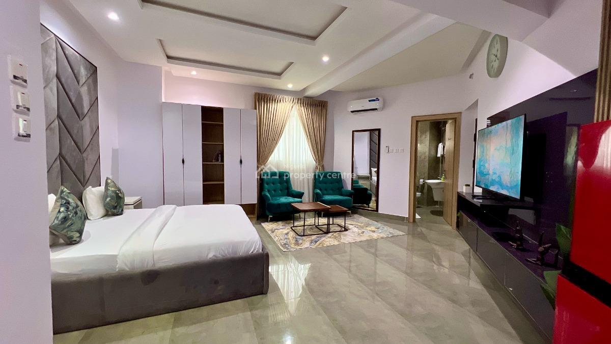 Luxurious 3 Bedroom Apartment Available with Swimming Pool, Alausa, Ikeja, Lagos, House Short Let