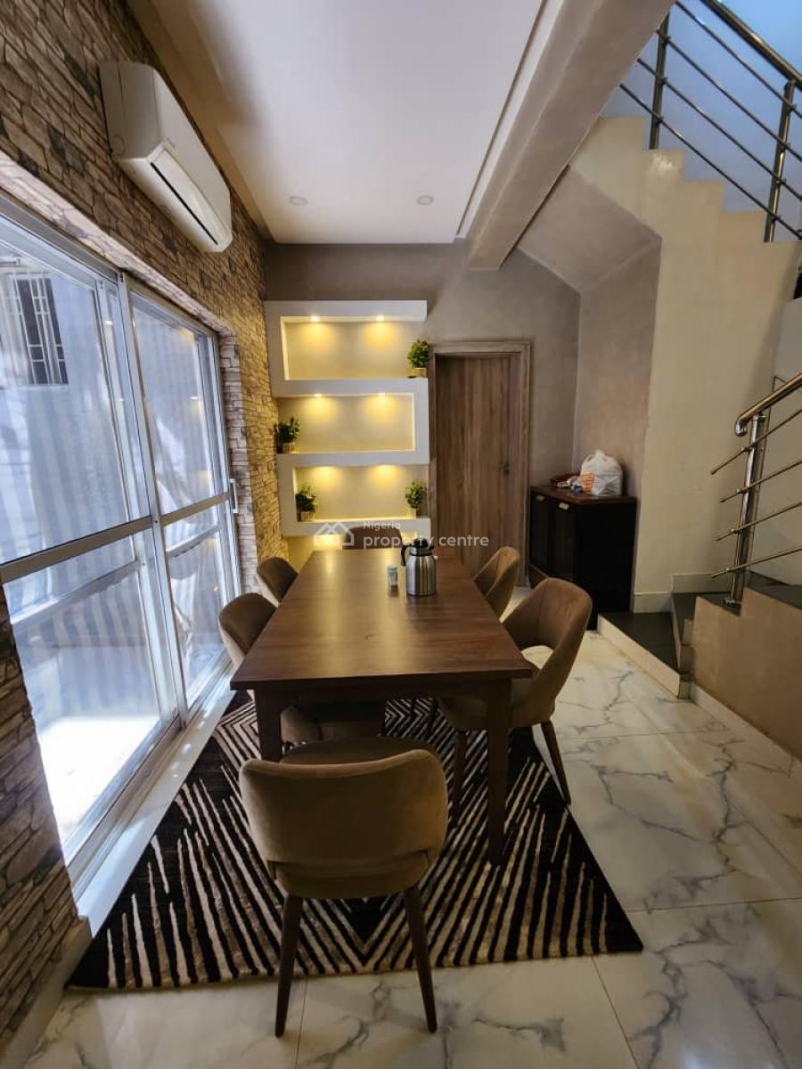 Luxury Furnished 4 Bedrooms Corner Piece Terrace Duplex., Guzape District, Abuja, Flat / Apartment for Rent