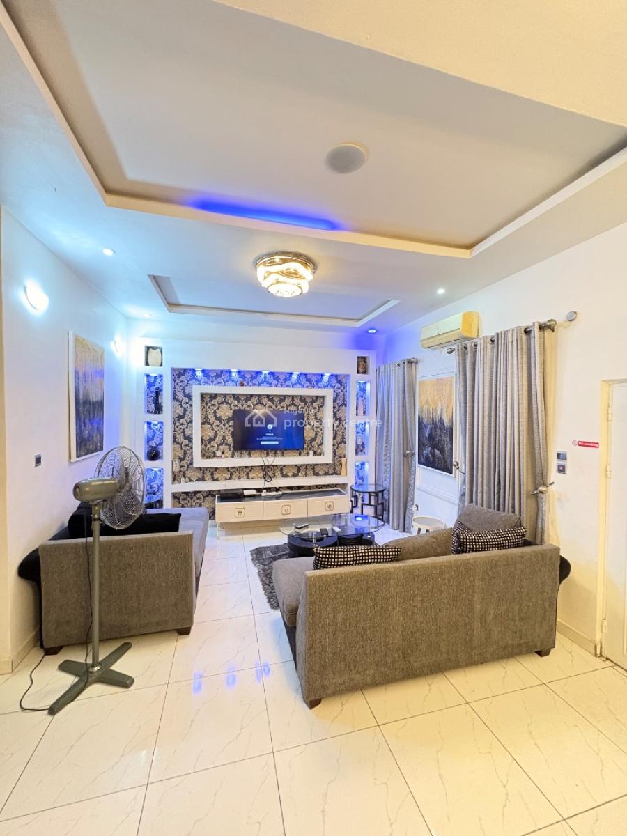 Furnished Masters Bedroom with Pool & Gym in an Elite Estate, Spring Garden Estate Phase 1, Orchid Road By Lekki 2nd Toll Gate, Lekki, Lagos, Flat / Apartment for Rent