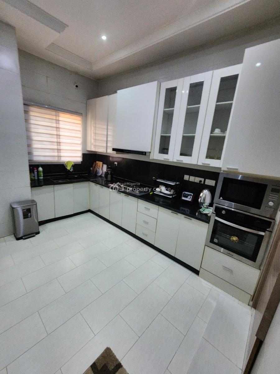 Furnished Luxury 4 Bedrooms with a Bq, Guzape District, Abuja, House for Rent