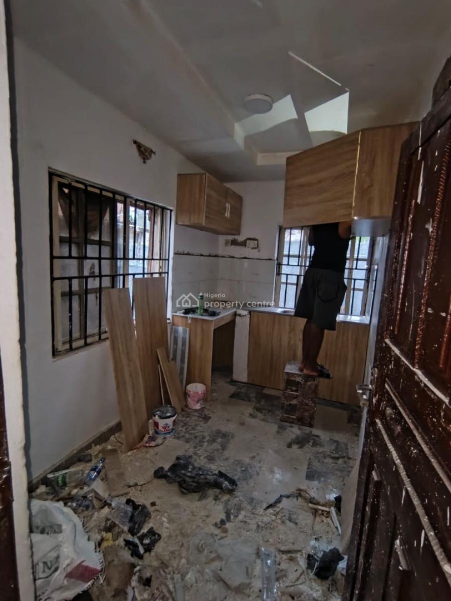 Neatly Used 1bedroom Flat, Thera Annex, Blenco Lane, Ajah, Lagos, Flat / Apartment for Rent