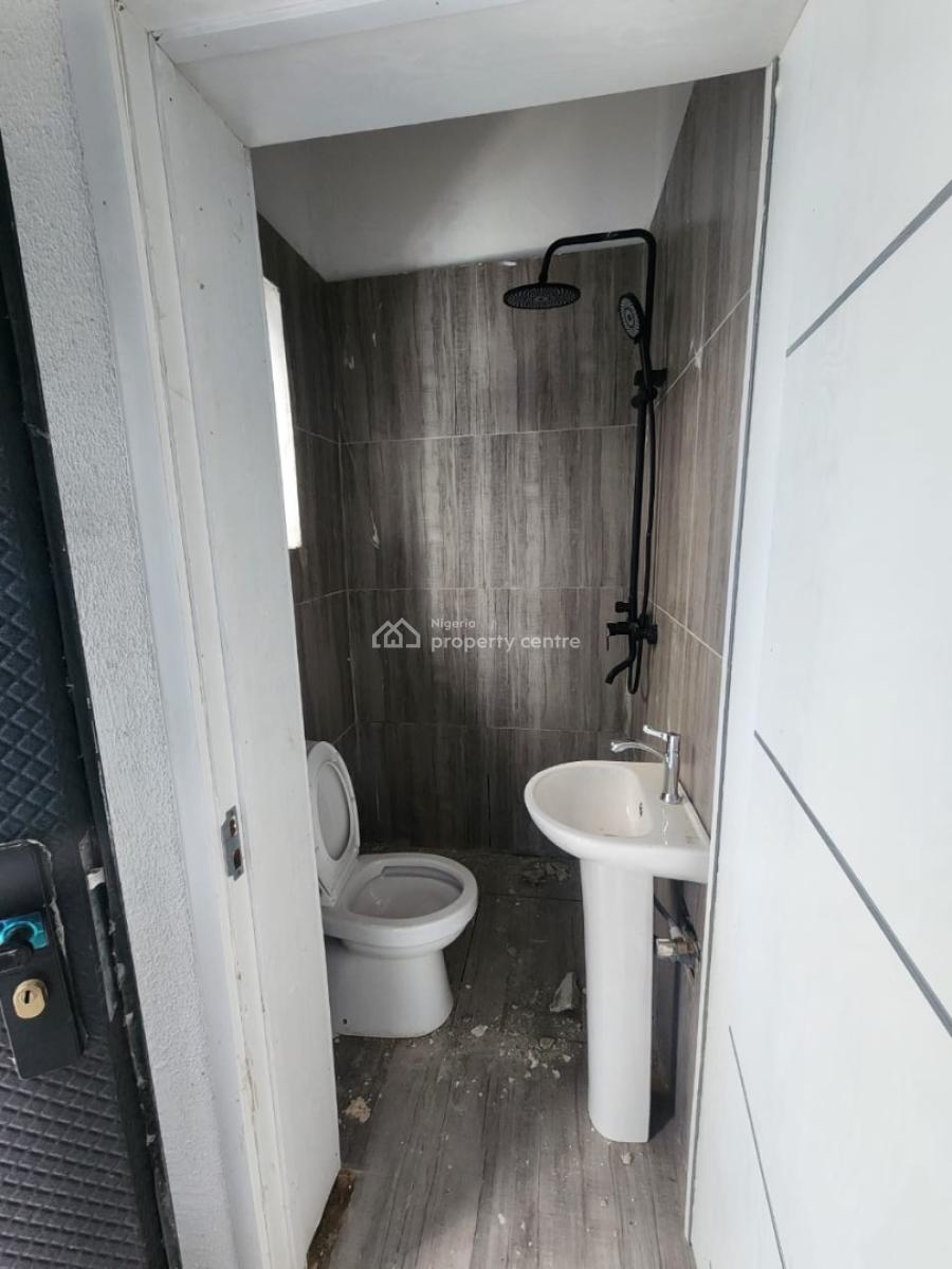 Selfcorn, Lekki Phase 1, Lekki, Lagos, Self Contain (single Rooms) for Rent