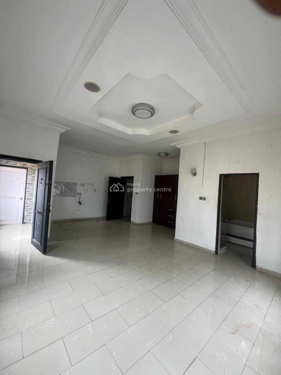 Luxurious Master Bedroom, 33 Chevy View Chevron, Lekki, Lagos, Self Contain (single Rooms) for Rent