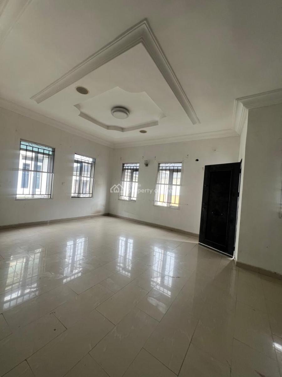 Luxurious Master Bedroom, 33 Chevy View Chevron, Lekki, Lagos, Self Contain (single Rooms) for Rent