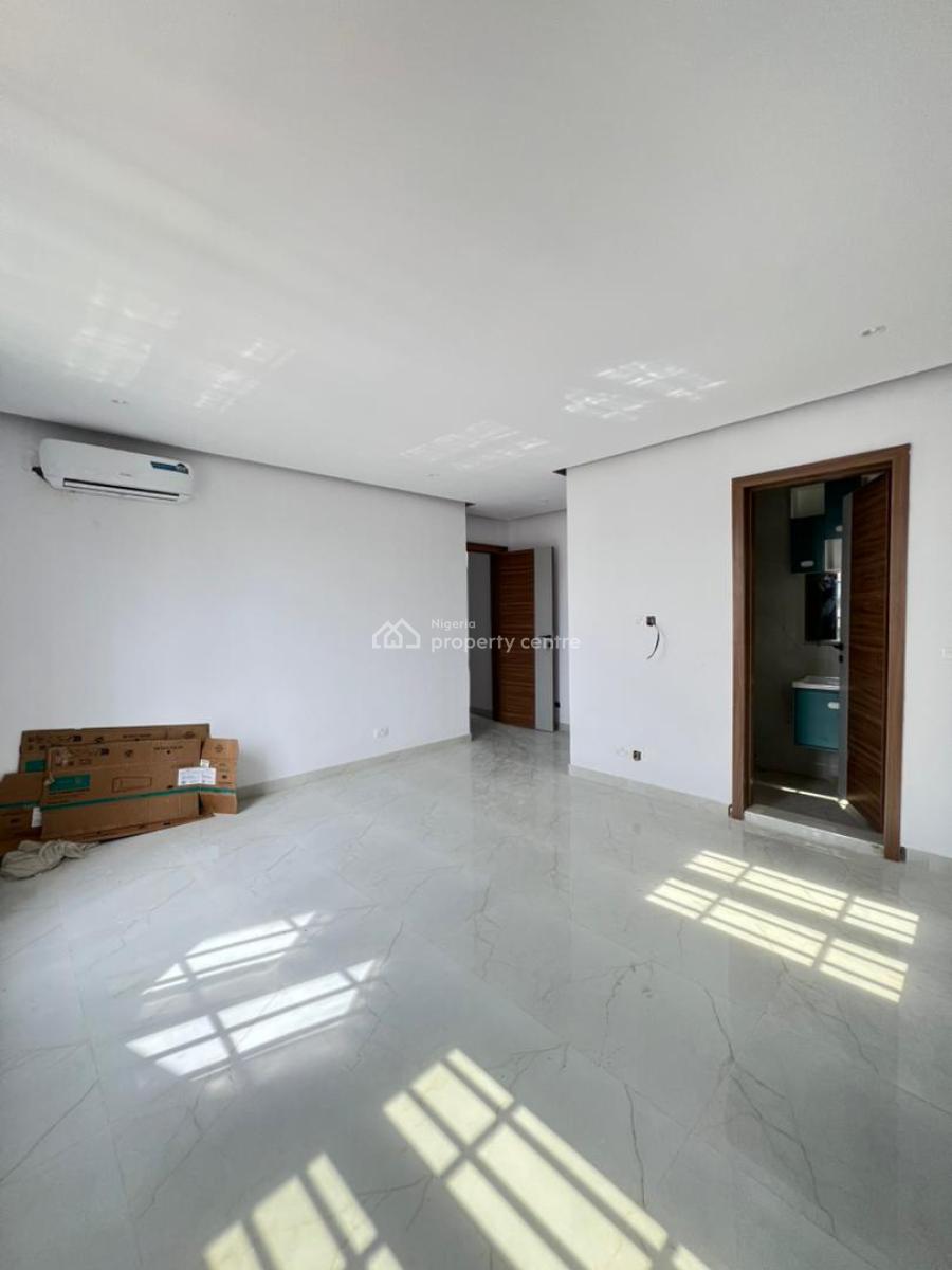 Spacious 3 Bedroom Serviced Apartment with an Elevator, Ikoyi, Lagos, Flat / Apartment for Sale