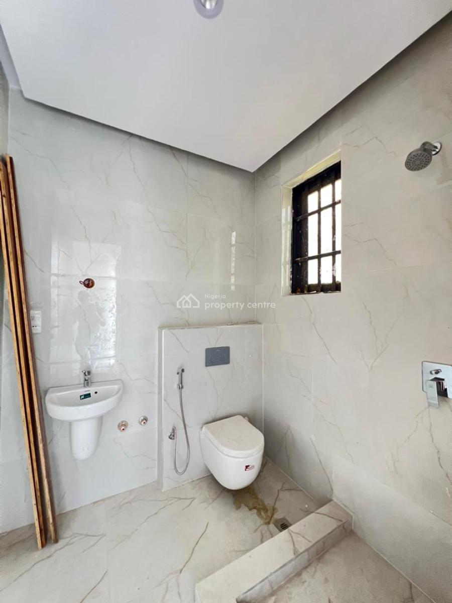 Spacious 3 Bedroom Serviced Apartment with an Elevator, Ikoyi, Lagos, Flat / Apartment for Sale