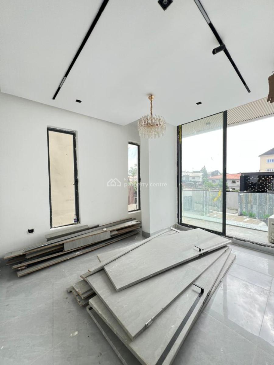 Standard 5 Bedroom Detached with Study Room, Mini Lounge , Pool & Bq, Ikoyi, Lagos, Detached Duplex for Sale
