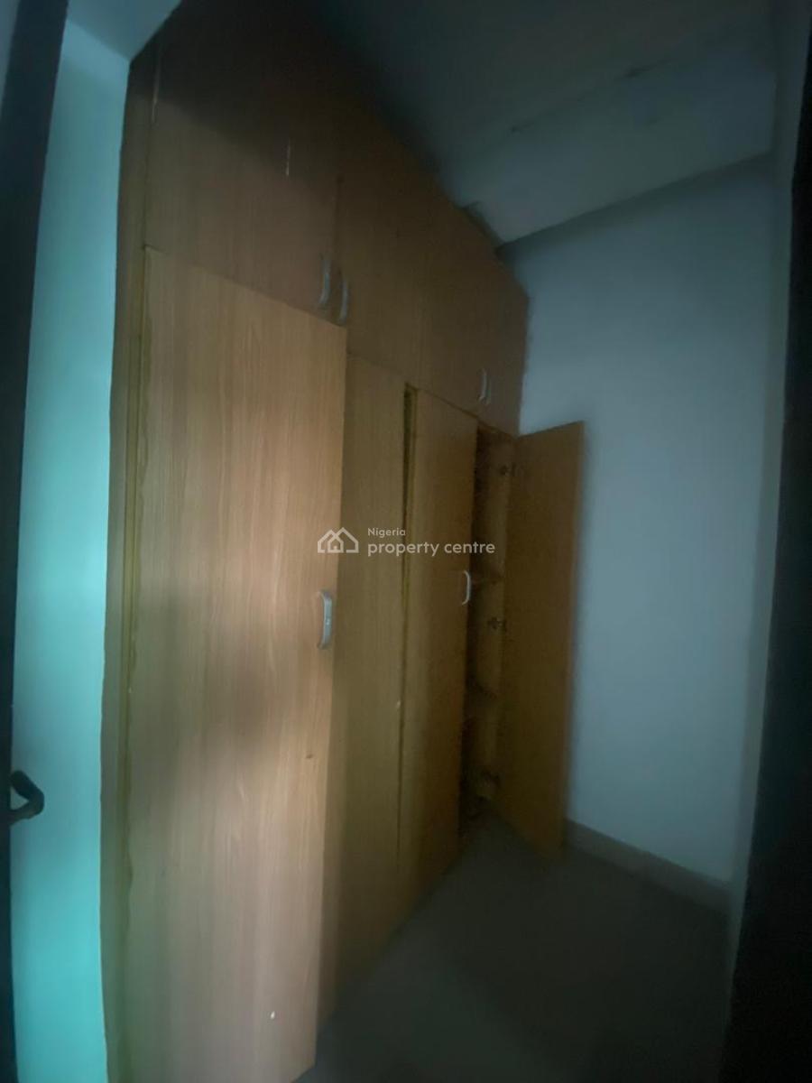 Standard Two Bedroom, 12 Chevron Chevy View, Lekki, Lagos, Flat / Apartment for Rent