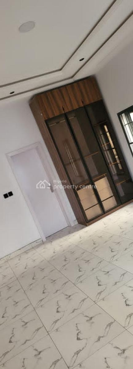 4 Bedroom Semi Detached Duplex, Secure Estate, Gra Phase 1, Magodo, Lagos, Semi-detached Duplex for Sale