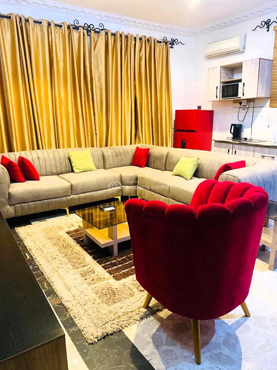 Sensationally Furnished and Serviced Luxury 1 Bedroom Apartment, Magodo Phase 2 Shangisha, Gra Phase 2, Magodo, Lagos, Mini Flat (room and Parlour) Short Let