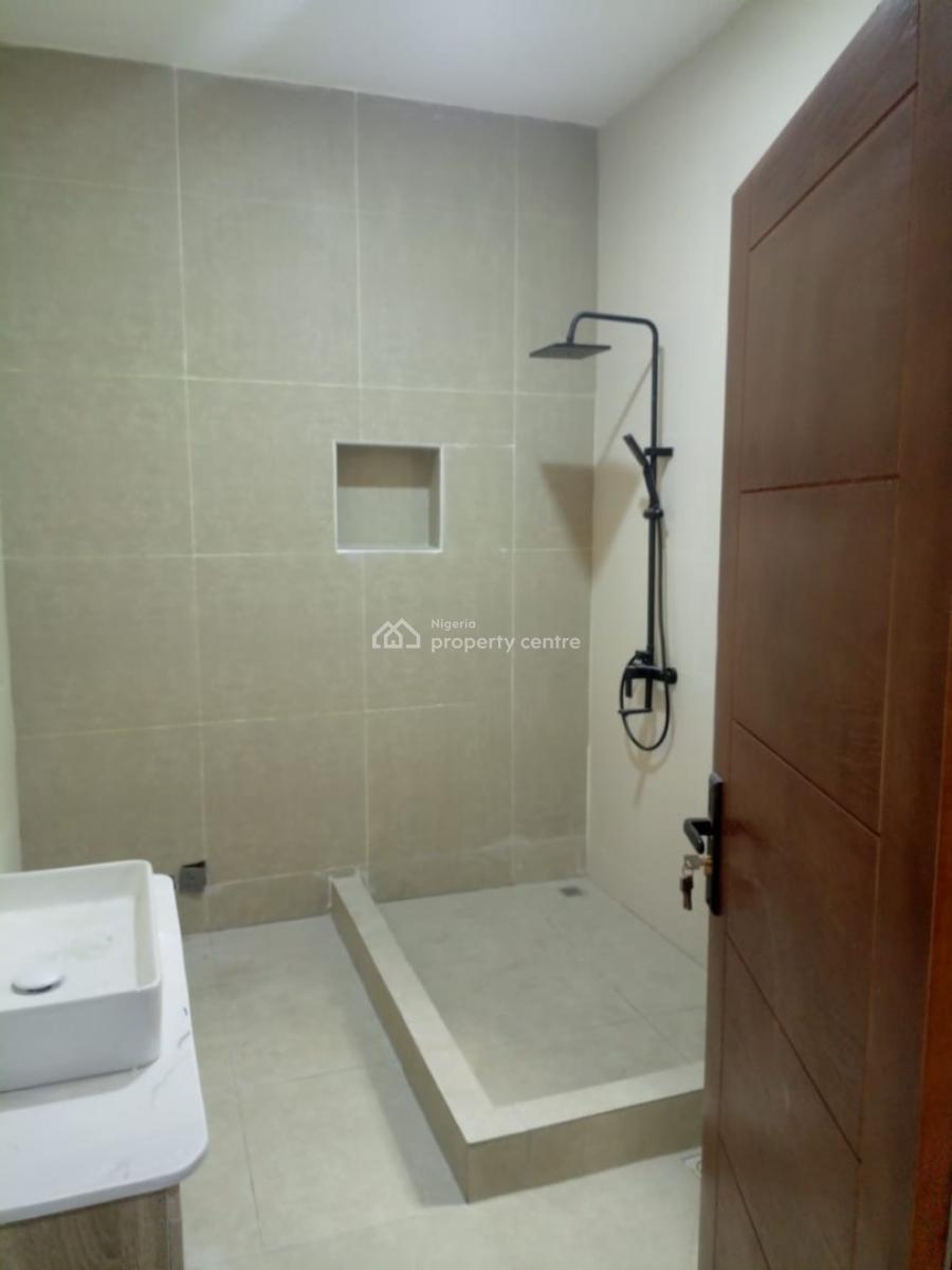 6 Bedroom Detached Duplex, Gra Phase 2, Magodo, Lagos, Detached Duplex for Sale