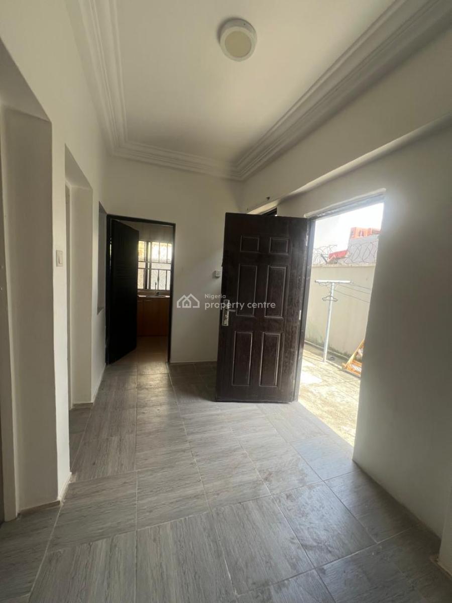 Standard Mini Flat, Lekki Phase 1, Lekki, Lagos, Flat / Apartment for Rent