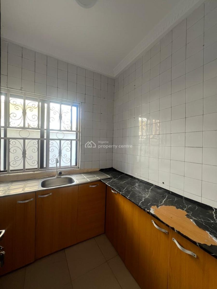 Standard Mini Flat, Lekki Phase 1, Lekki, Lagos, Flat / Apartment for Rent