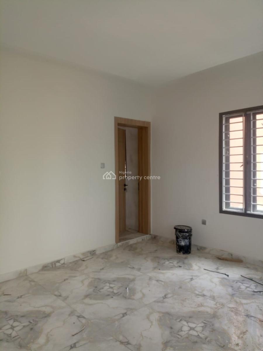 5 Bedroom Semi Detached Duplex, Gra Phase 2, Magodo, Lagos, Semi-detached Duplex for Sale