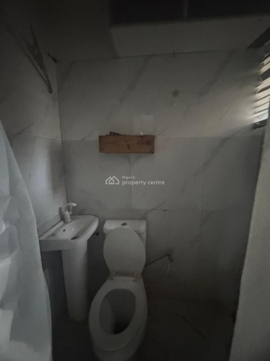 Portable Room Self in Victoria Island, Off Eko Hotel, Victoria Island (vi), Lagos, Flat / Apartment for Rent