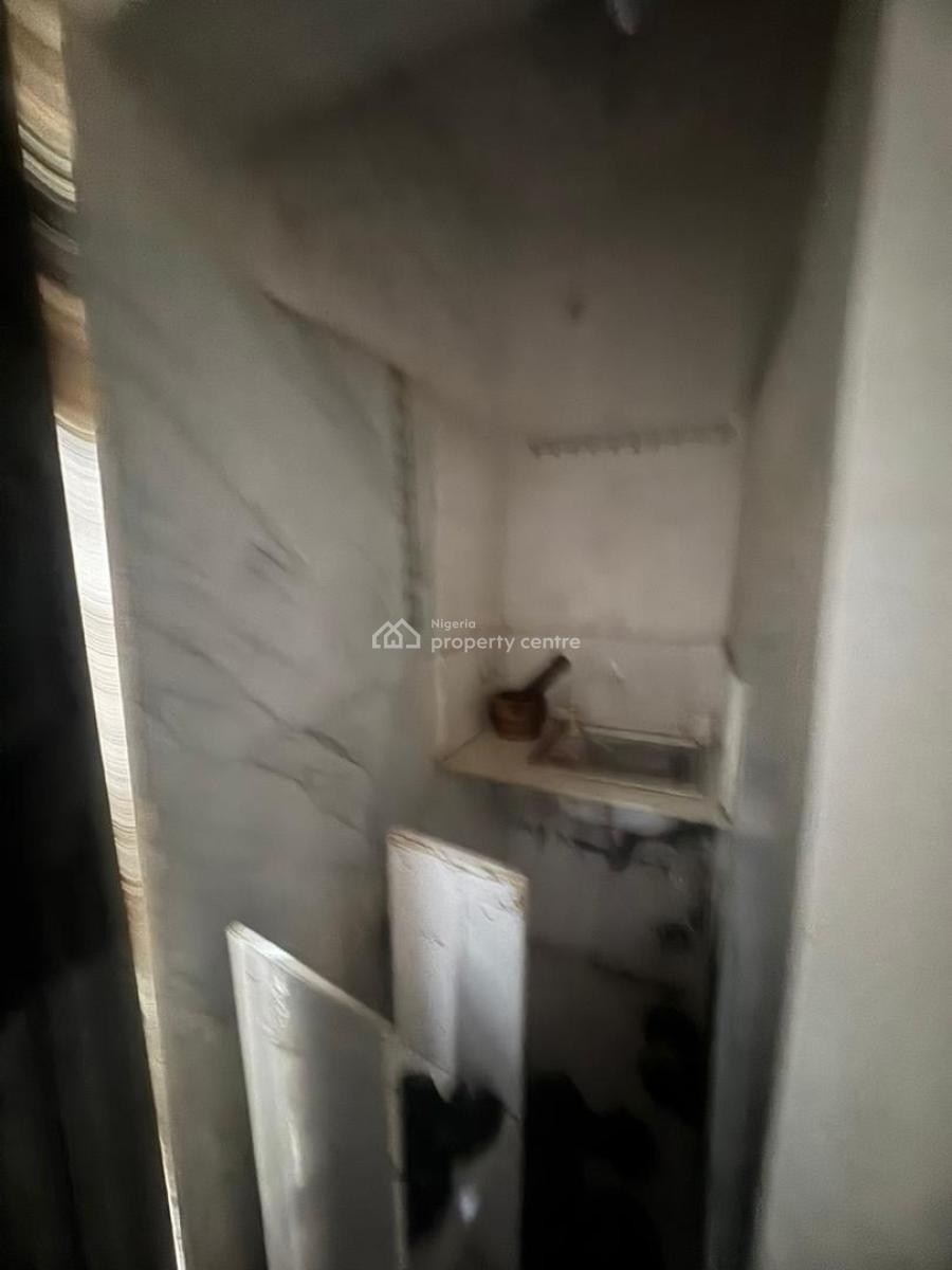 Portable Room Self in Victoria Island, Off Eko Hotel, Victoria Island (vi), Lagos, Flat / Apartment for Rent