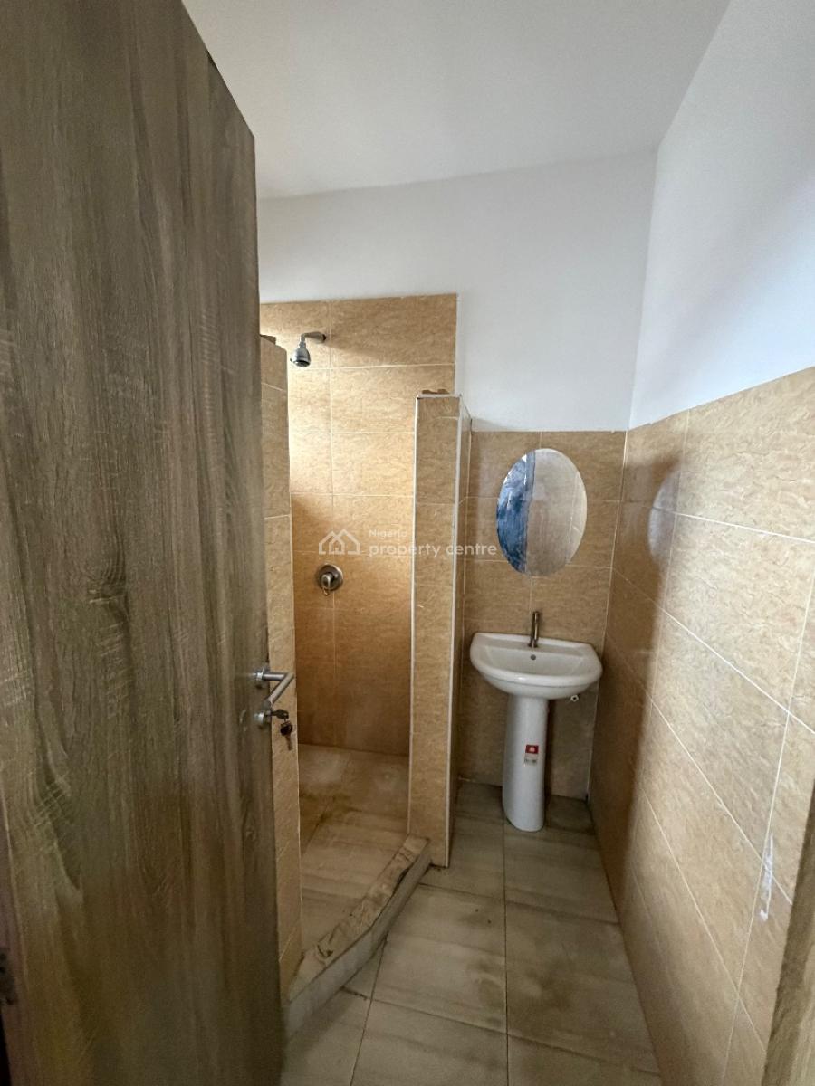 Lovely 2 Bedroom, Ologolo, Lekki, Lagos, Flat / Apartment for Rent