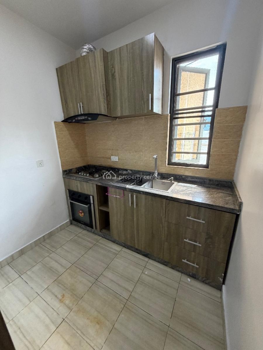 Lovely 2 Bedroom, Ologolo, Lekki, Lagos, Flat / Apartment for Rent