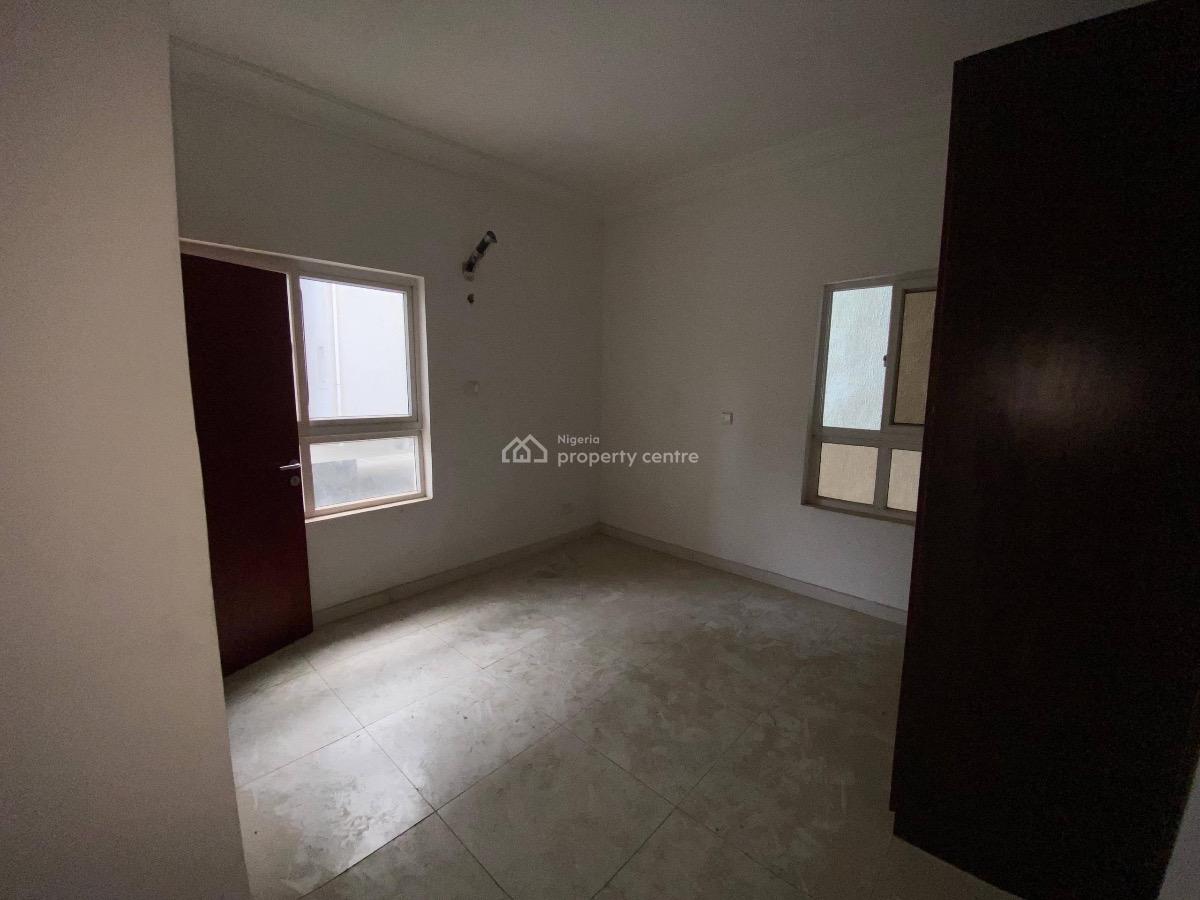 2 Bedroom Apartment, Lekki Phase 1, Lekki, Lagos, Flat / Apartment for Rent