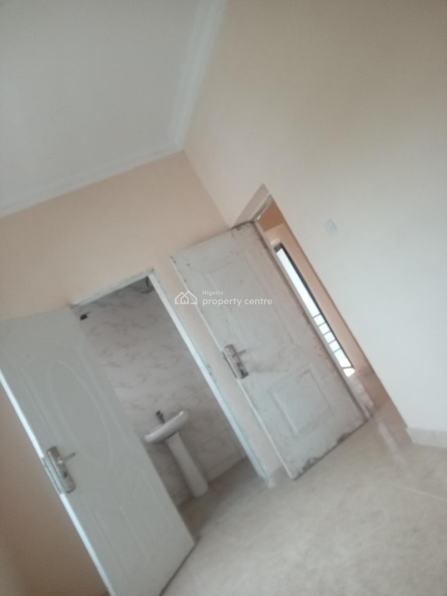 Brand New Luxurious 2 Bedroom Flat Upstairs, Unity Estate, Badore, Ajah, Lagos, Flat / Apartment for Rent