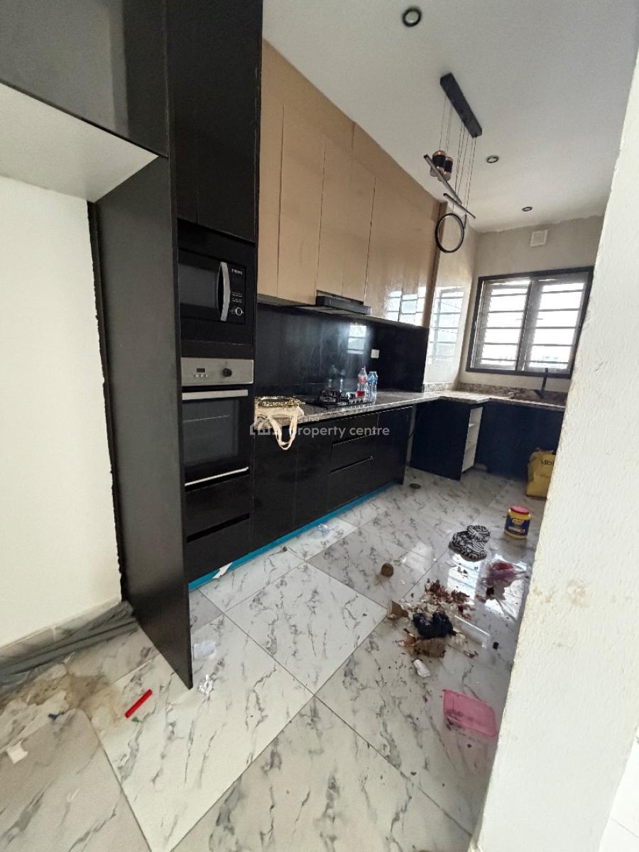 Fully Serviced 2 Bedroom, Ologolo, Lekki, Lagos, Flat / Apartment for Rent